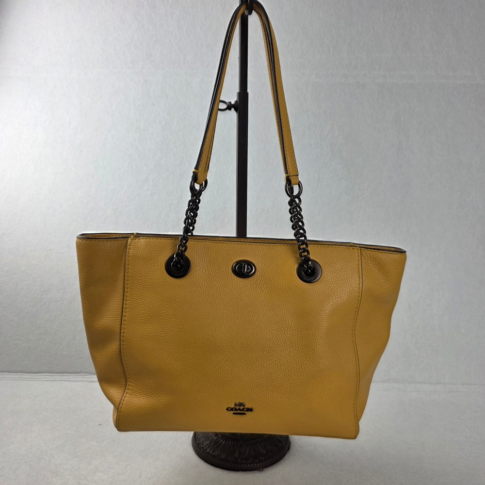 Coach 57107 Pebble Leather Chain Tote Mustard Yellow Turnlock Shoulder Bag Large